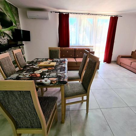 Anita Apartman Шопрон Экстерьер фото