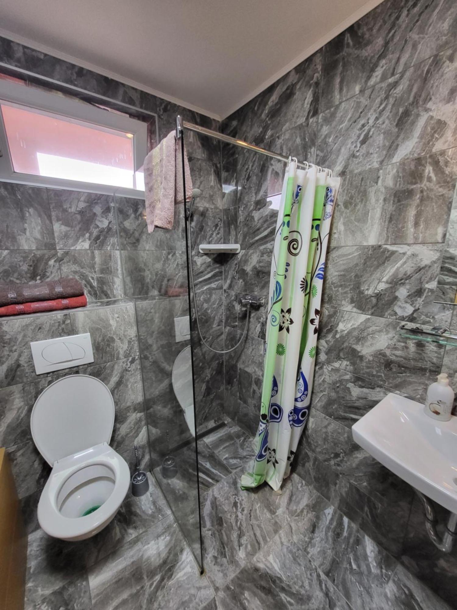 Anita Apartman Шопрон Экстерьер фото